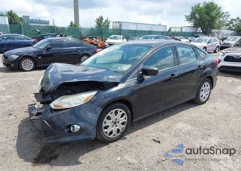 2012 Ford Focus Se z USA, uszkodzony, nr VIN 1FAHP3F26CL157551